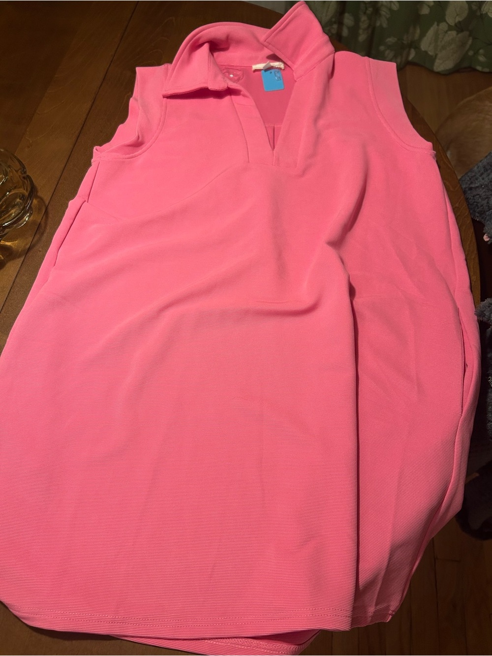 entro Sleeveless Polo Dress in Bright Pink EUC